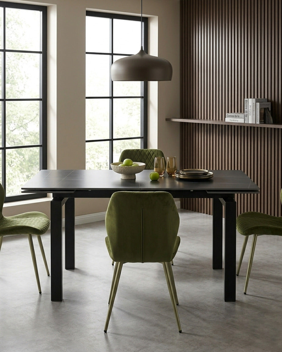 DT-24 .SORRENTO DINING TABLE BLACK