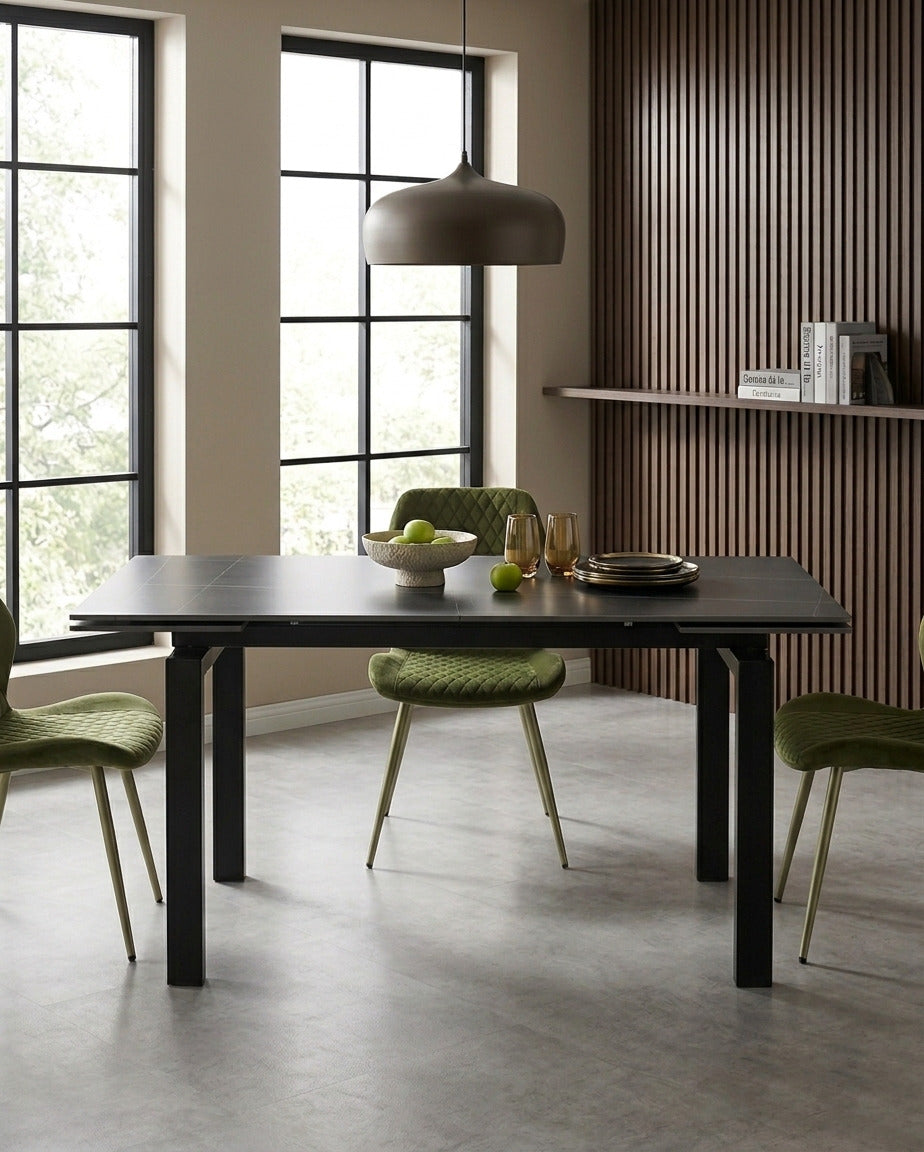 DT-24 .SORRENTO DINING TABLE BLACK